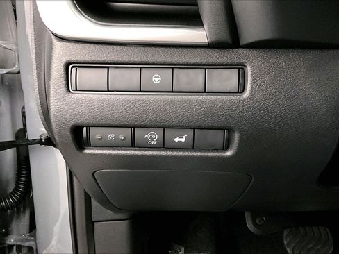 New 2026 Nissan Rogue SV AWD/4WD image 54
