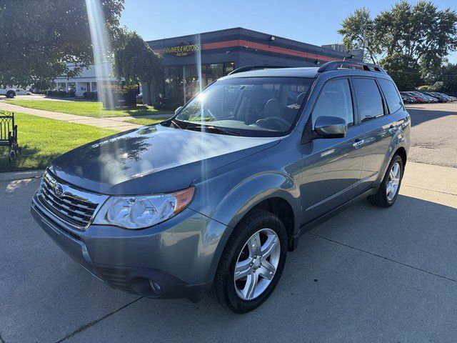 Used 2010 Subaru Forester 2.5X Limited AWD/4WD image 1