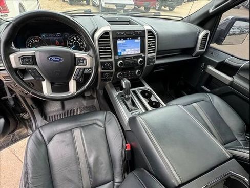 Used 2019 Ford F150 Platinum w/ Equipment Group 701A Luxury AWD/4WD image 11