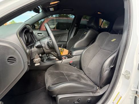 Used 2023 Dodge Charger Scat Pack RWD image 5