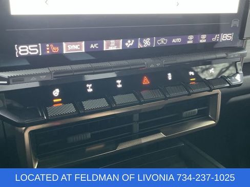 Used 2024 GMC Hummer EV 2X w/ Extreme Off-Road Package image 18