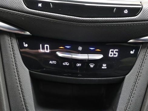 Used 2023 Cadillac XT5 Luxury AWD/4WD image 23