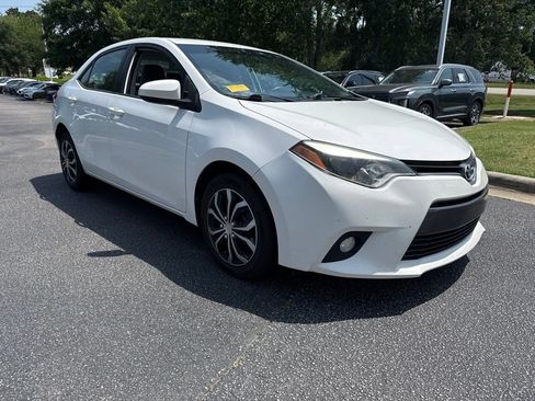 Used 2016 Toyota Corolla LE FWD image 7