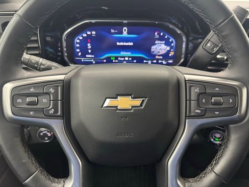 Used 2025 Chevrolet Silverado 1500 LT image 20