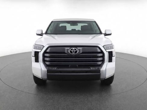 Used 2026 Toyota Tundra Limited AWD/4WD image 2