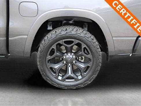 Used 2022 RAM 1500 Limited w/ Night Edition image 9