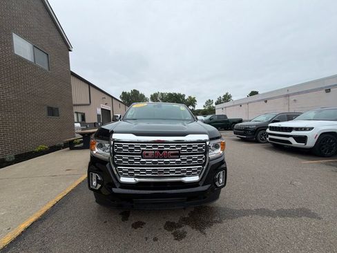 Used 2022 GMC Canyon Denali AWD/4WD image 9