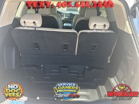 Used 2022 Buick Enclave Premium w/ Surround and Sites Package FWD image 8
