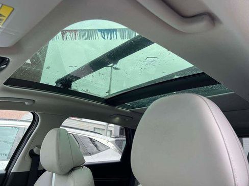 Used 2024 Hyundai Tucson Limited image 18