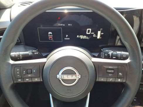 Certified 2025 Nissan Kicks S FWD image 14