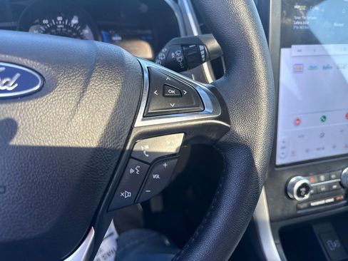 Used 2024 Ford Edge SEL w/ Convenience Package image 38