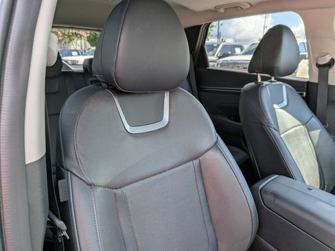 Used 2022 Hyundai Tucson SEL w/ Convenience + Premium Package FWD image 38