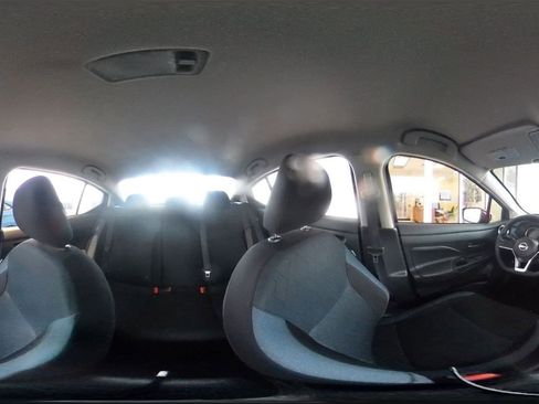 Used 2025 Nissan Versa SV image 42