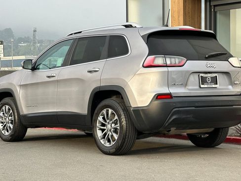 Used 2020 Jeep Cherokee Latitude Plus image 6