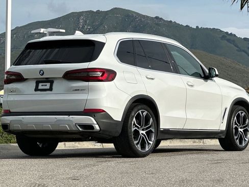 Used 2021 BMW X5 sDrive40i w/ Premium Package image 3