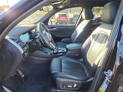 Used 2022 BMW X3 M40i image 16
