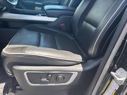 Used 2021 RAM 1500 Laramie RWD image 8