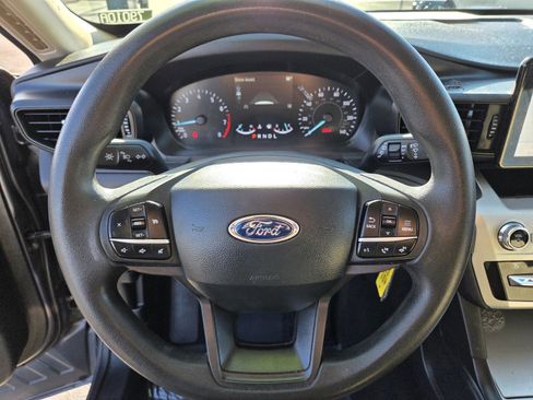 Certified 2021 Ford Explorer 2WD image 19