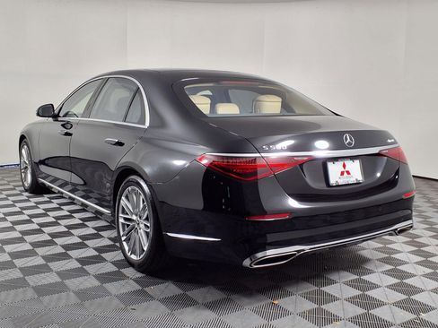 Used 2023 Mercedes-Benz S 580 4MATIC Sedan image 5