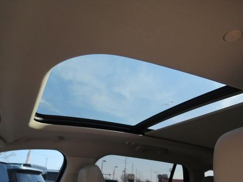 Used 2023 Lincoln Aviator Reserve w/ Equipment Group 201A image 12