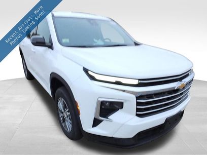 Certified 2025 Chevrolet Traverse LT