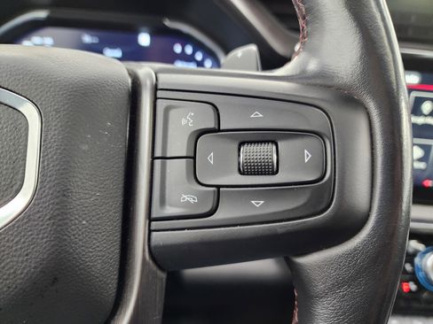 Used 2022 GMC Sierra 1500 AT4X image 17