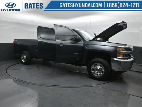 Used 2017 Chevrolet Silverado 2500 W/T AWD/4WD image 51