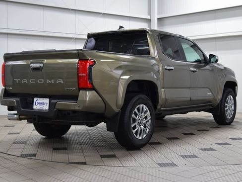 Used 2024 Toyota Tacoma Limited image 8
