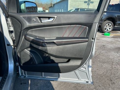 Used 2024 Ford Edge ST-Line image 21