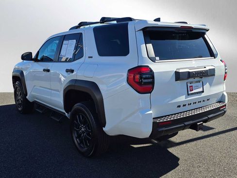 Certified 2025 Toyota 4Runner SR5 image 5