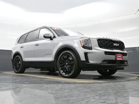 Used 2022 Kia Telluride SX w/ SX Prestige Package image 31