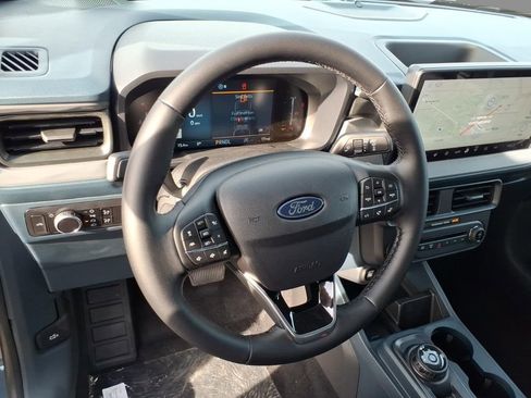 New 2026 Ford Maverick Lariat w/ Black Appearance Package image 21