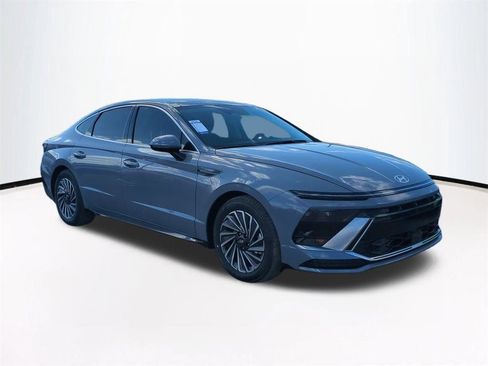 New 2026 Hyundai Sonata SEL image 2