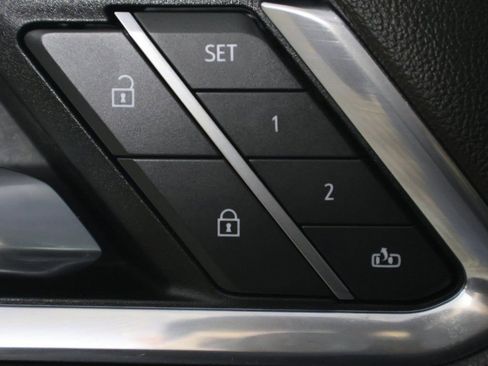 Used 2022 GMC Sierra 1500 SLT w/ Max Trailering Package image 30