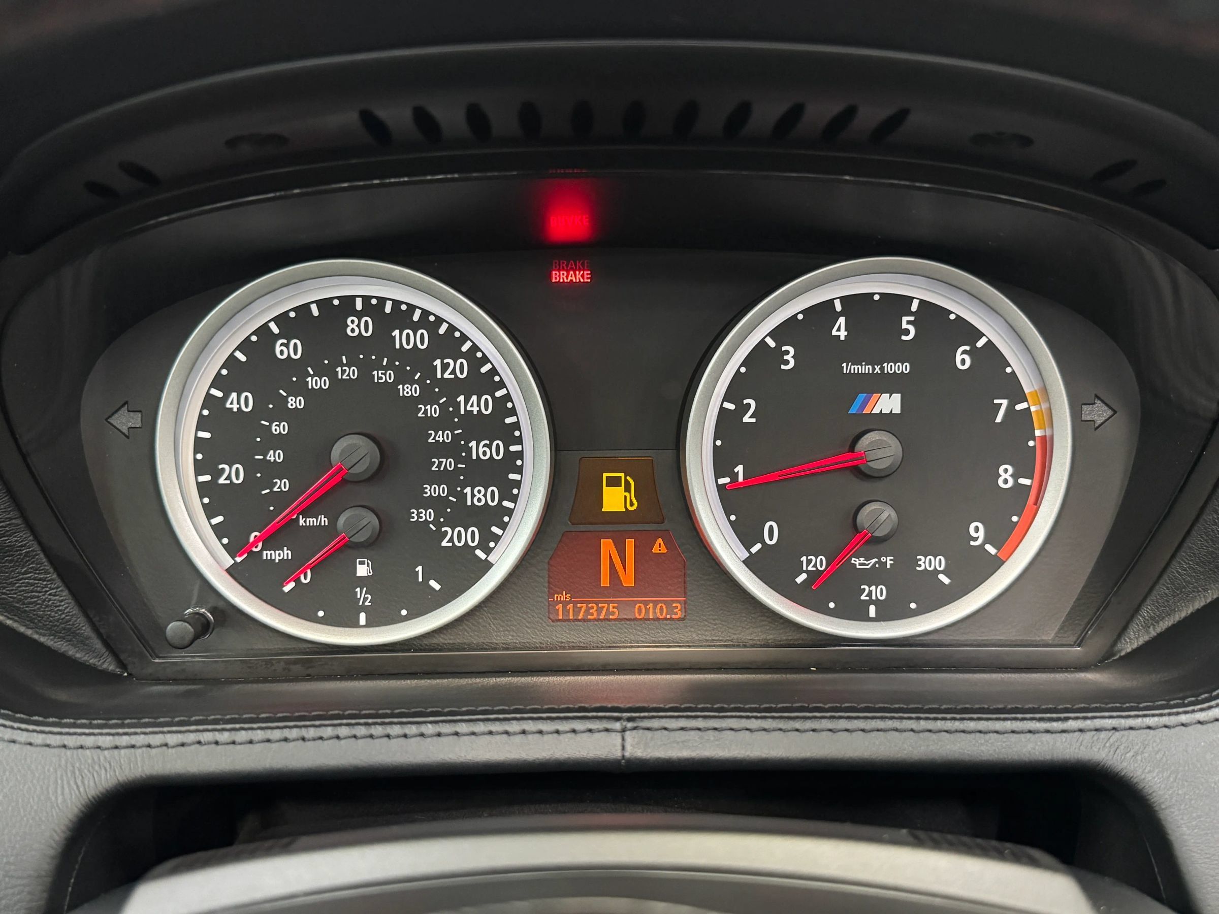Used 2007 BMW M6 Convertible RWD image 22