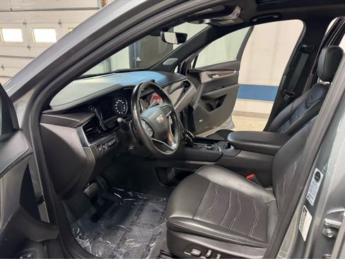 Used 2023 Cadillac XT6 Premium Luxury w/ Platinum Package image 15