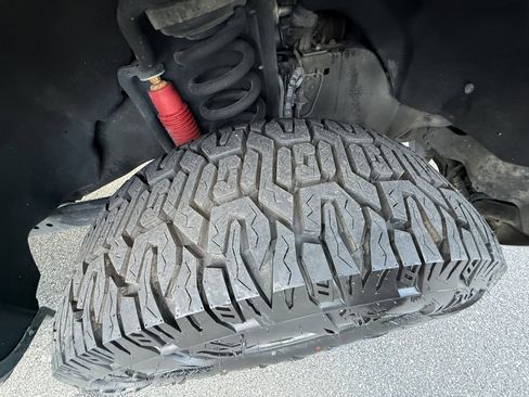 Used 2017 Ford F250 XLT w/ XLT Value Package image 35