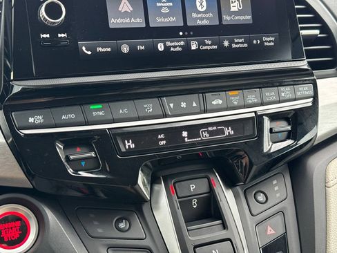 Used 2026 Honda Odyssey EX-L image 22