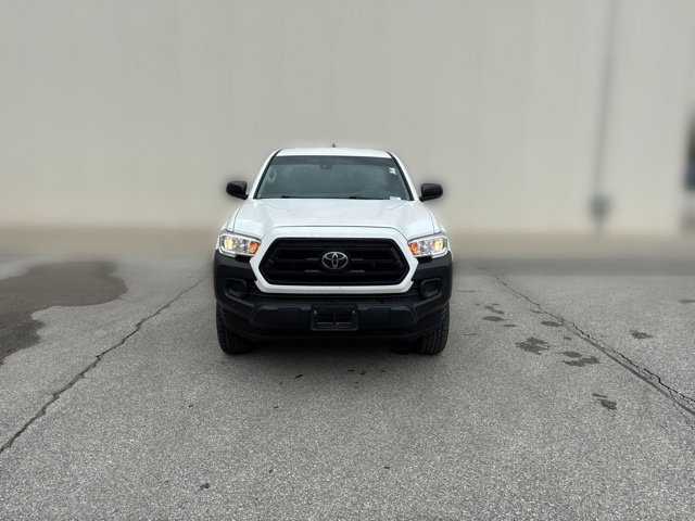 Used 2021 Toyota Tacoma SR AWD/4WD image 14