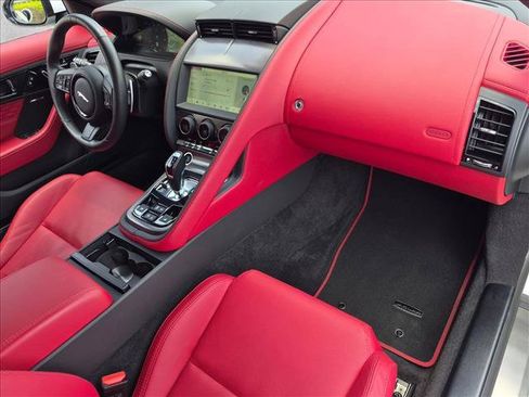 Used 2024 Jaguar F-TYPE Convertible AWD image 18