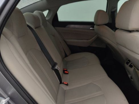 Used 2019 Hyundai Sonata SEL w/ Tech Package 02 image 19