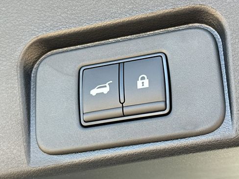 New 2026 Nissan Rogue SV image 19