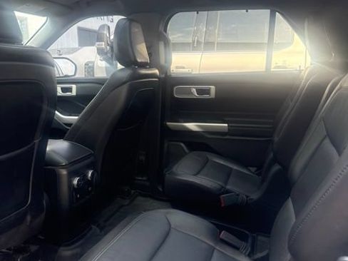 Used 2020 Ford Explorer Limited AWD/4WD image 5