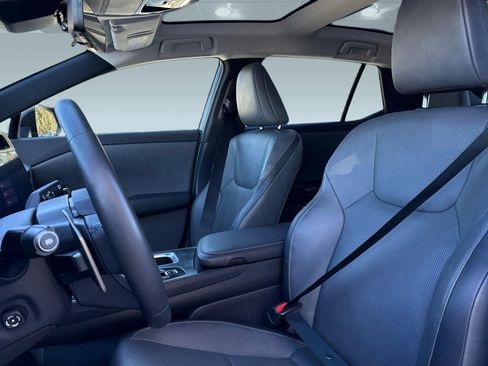 Used 2023 Lexus RZ 450e Premium w/ Technology Package image 5