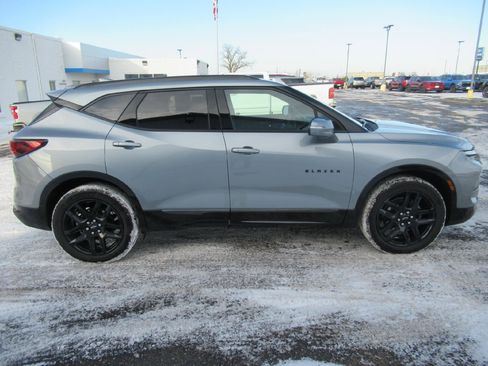 Certified 2024 Chevrolet Blazer RS w/ Driver Confidence II Package image 4