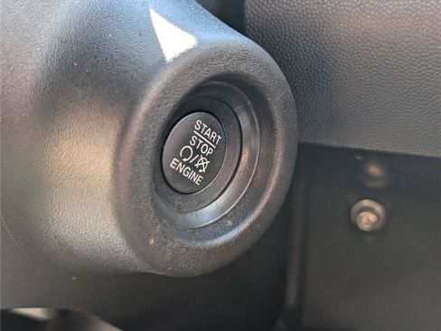 Used 2023 RAM ProMaster 2500 FWD image 20