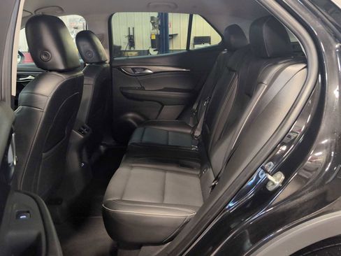 Used 2023 Buick Envision Essence image 21