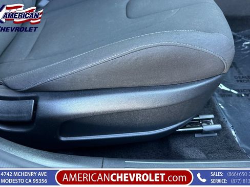 Used 2025 Hyundai Elantra SEL FWD image 23