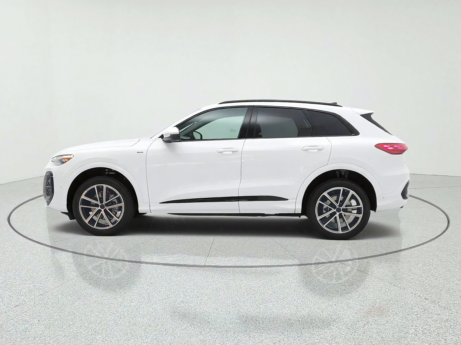 New 2026 Audi Q5 Premium Plus AWD/4WD image 8