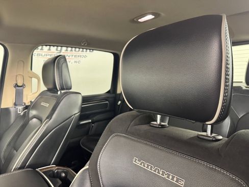 Used 2021 RAM 1500 Laramie AWD/4WD image 10